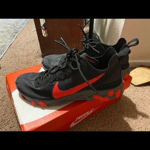 Womens NIKE react element 55